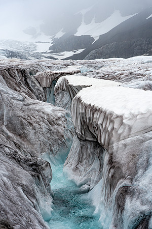 Athabasca Glacier, Jasper Natl Park, Alberta