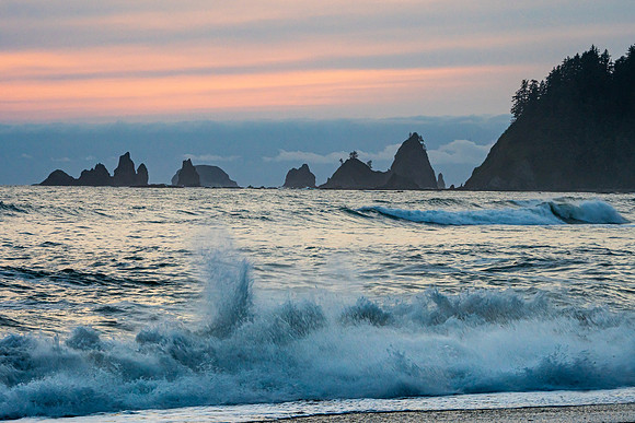Sea Stacks at Rialto Beach